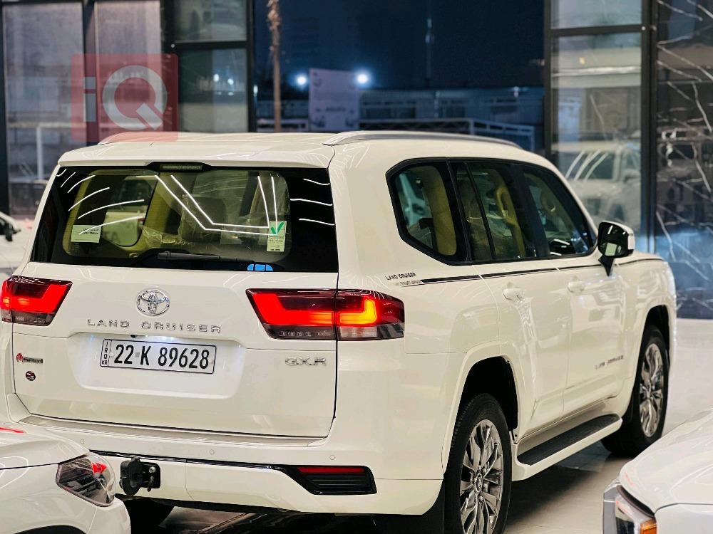 تويوتا لاندكروزر